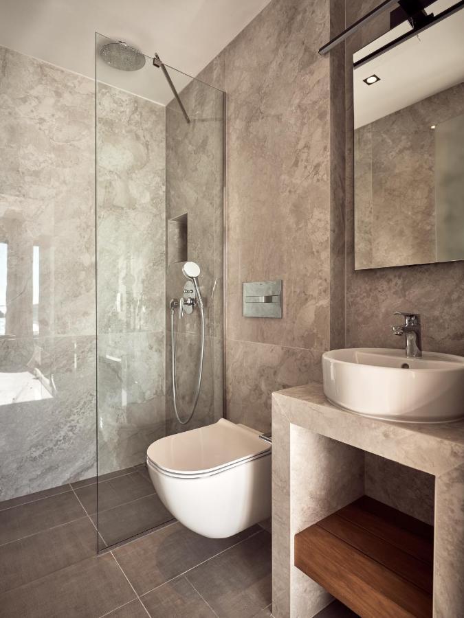 Uparati Villa - Hilltop Sea View Retreat Циливи Экстерьер фото